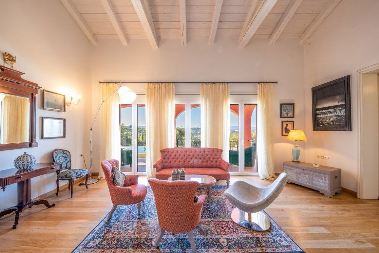 Villa on Corfu, Greece, 295 sq.m - picture 1