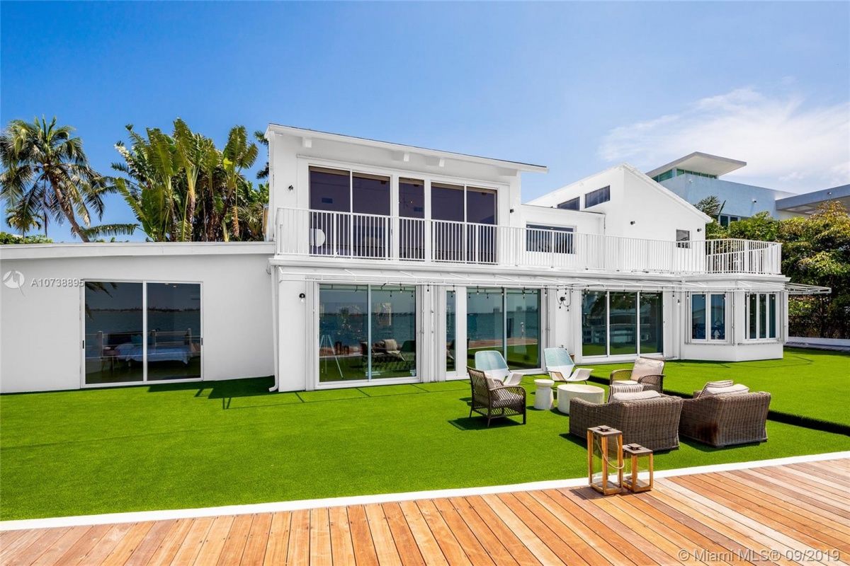 House in Miami, USA, 498 sq.m - picture 1