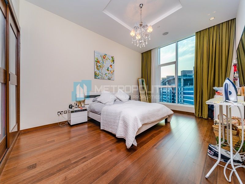 Apartment in Dubai, UAE, 124.3 sq.m - picture 1