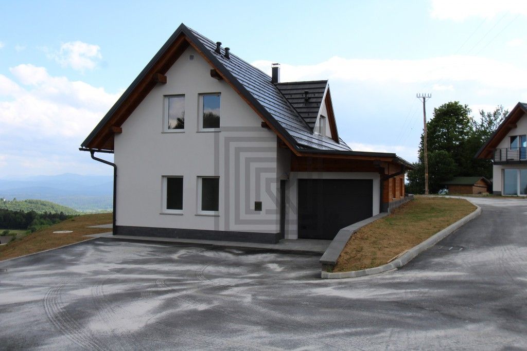House in Ivancna Gorica, Slovenia, 125.1 sq.m - picture 1