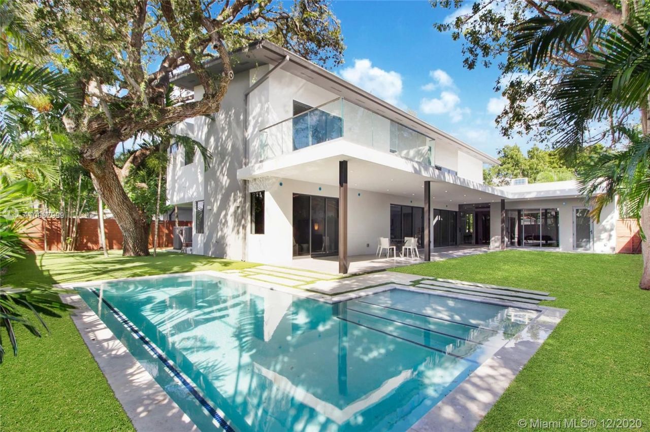 Villa in Miami, USA, 420 m² - picture 1