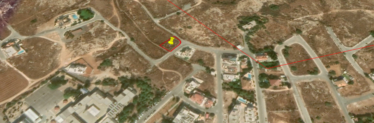 Land in Paralimni, Cyprus, 631 sq.m - picture 1