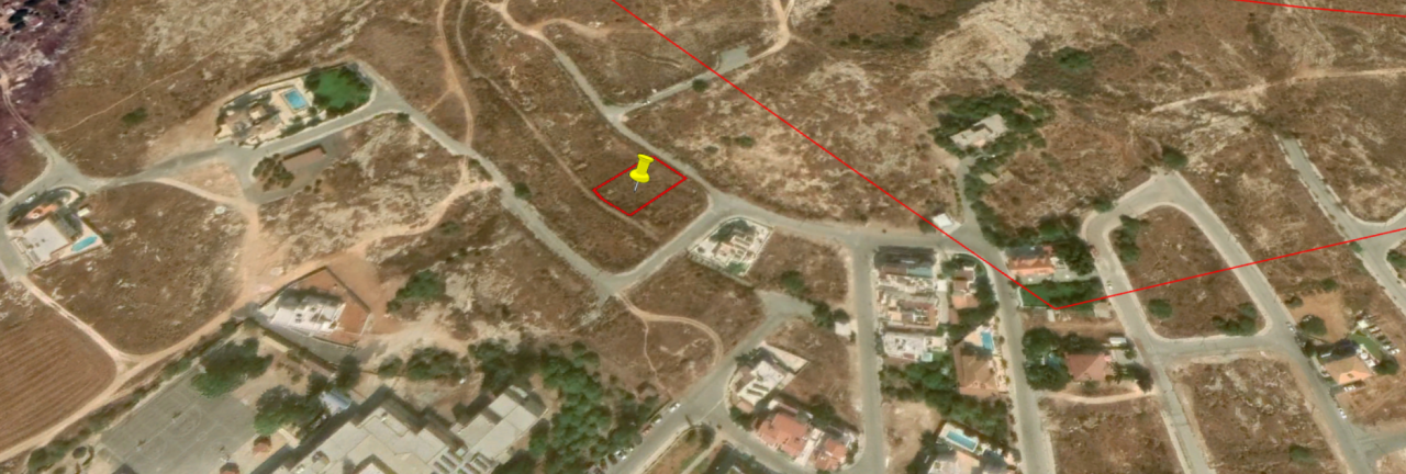 Land in Paralimni, Cyprus, 679 sq.m - picture 1