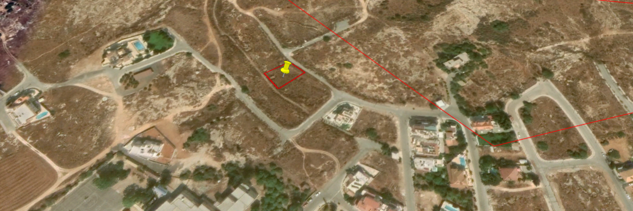 Terreno en Paralimni, Chipre, 643 m2 - imagen 1