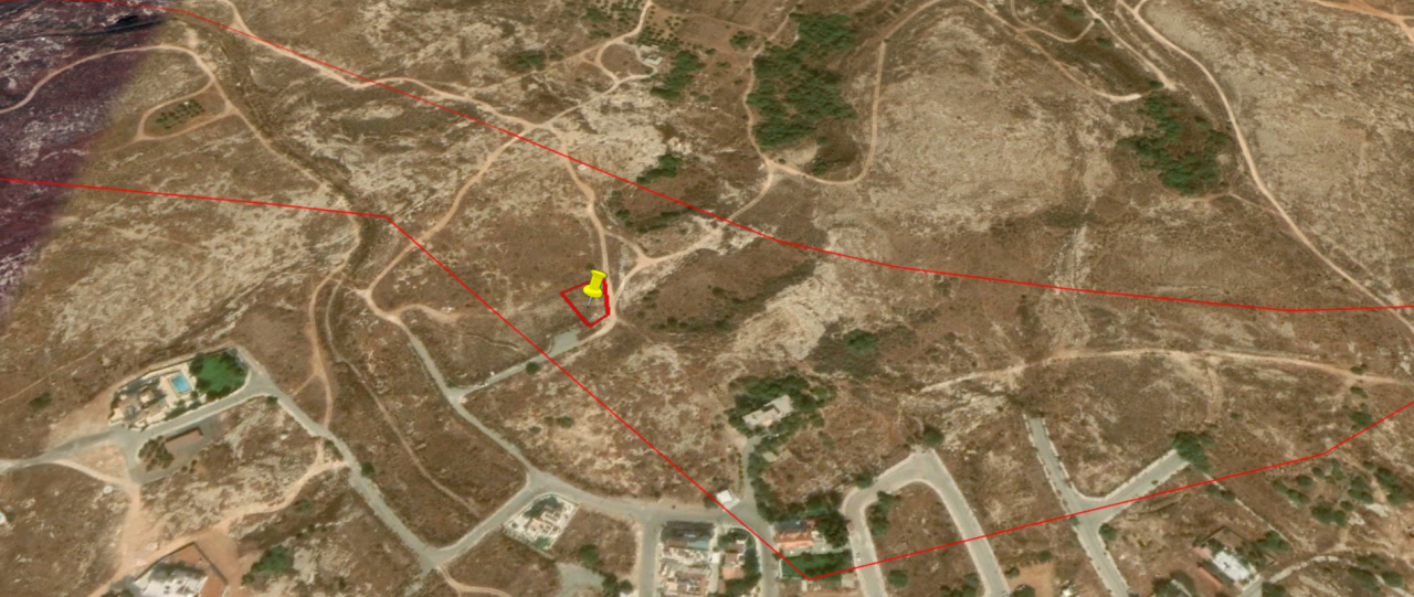 Land in Paralimni, Cyprus, 571 sq.m - picture 1