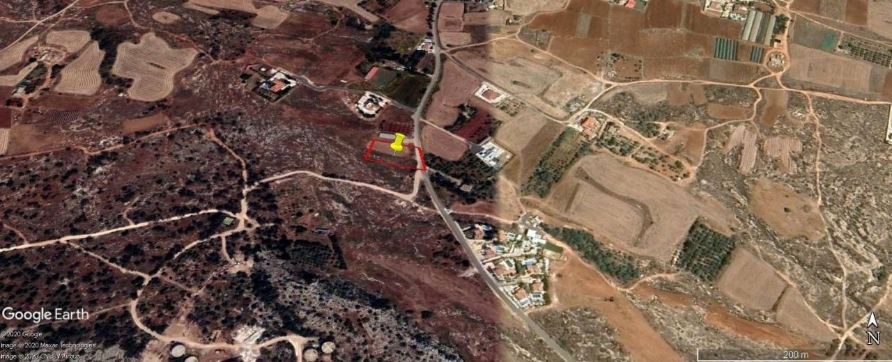 Terreno en Paralimni, Chipre, 2 741 m2 - imagen 1