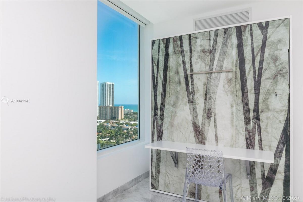 Appartement à Miami, États-Unis, 291 m2 - image 1