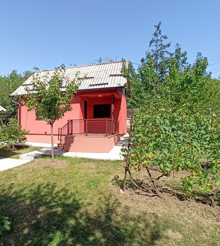 Cabaña en Kragujevac, Serbia, 28 m2 - imagen 1