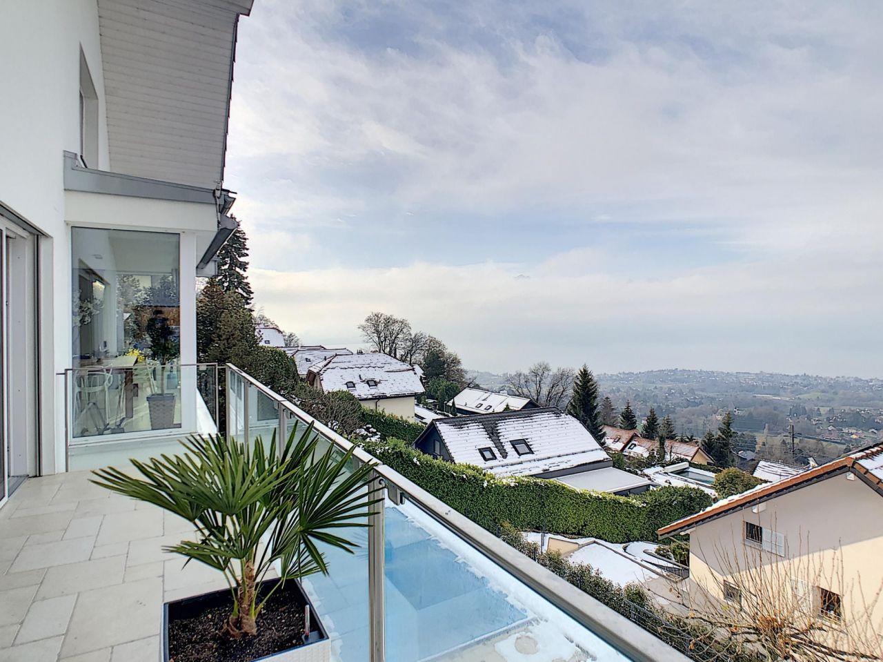 Casa Blonay, Suiza, 267 m2 - imagen 1