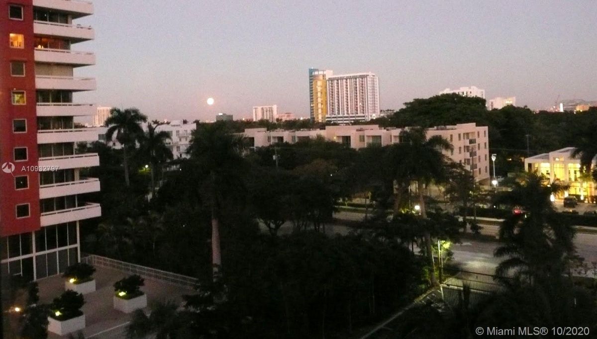 Appartement à Miami, États-Unis, 223 m2 - image 1
