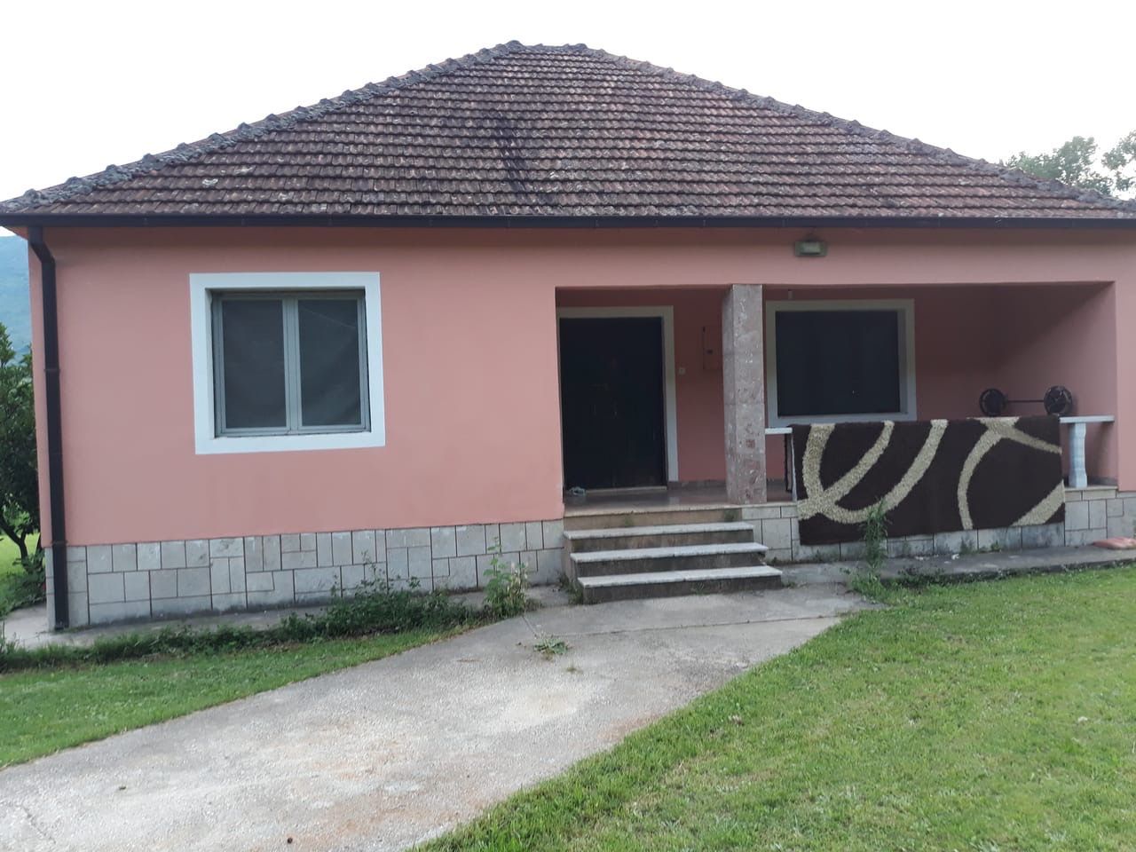 House in Danilovgrad, Montenegro, 111 sq.m - picture 1
