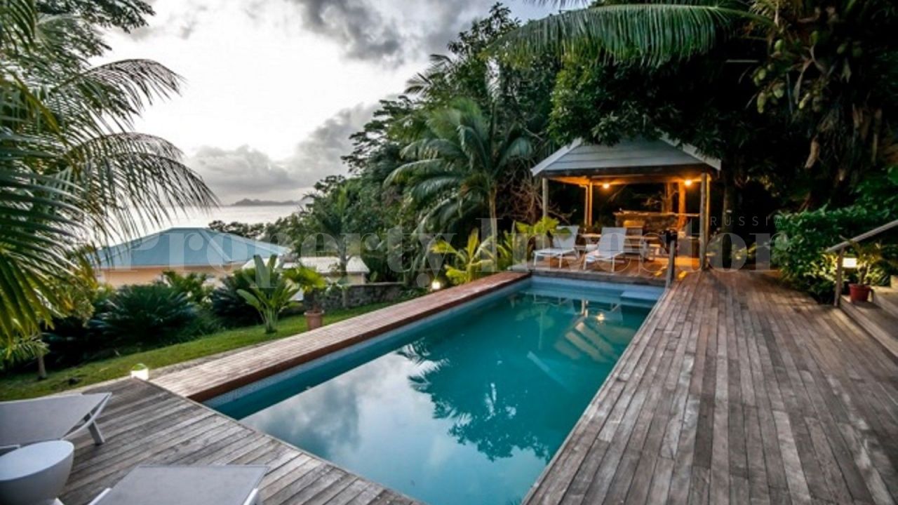 Villa on Mahe, Seychelles, 615 sq.m - picture 1