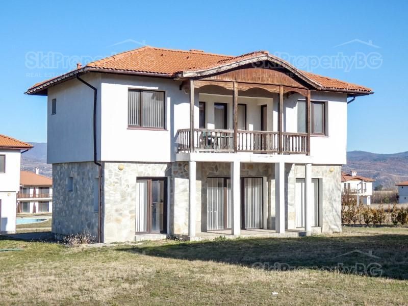 Villa in Borovets, Bulgaria, 153 sq.m - picture 1
