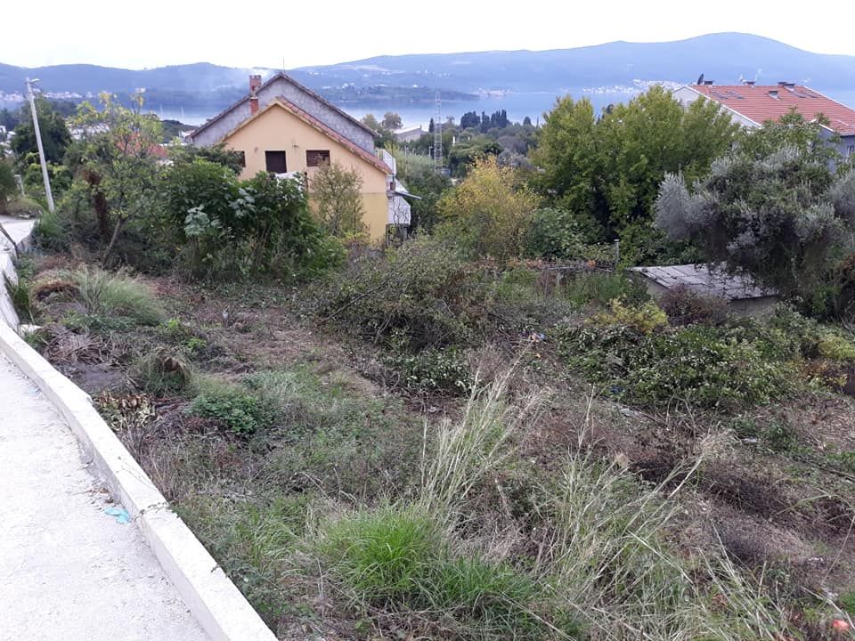 Grundstück in Tivat, Montenegro, 754 m2 - Foto 1