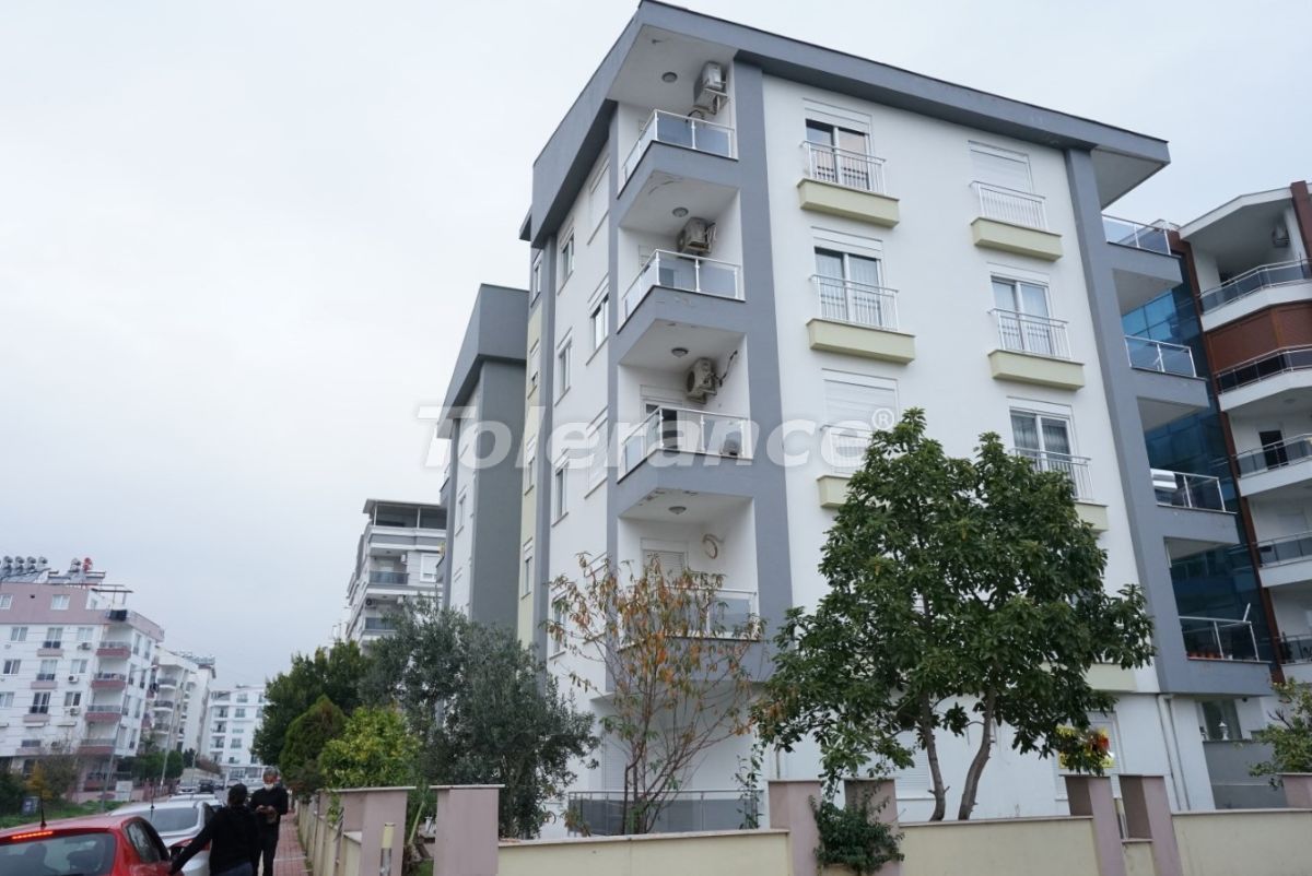Apartment in Antalya, Turkey, 140 sq.m - picture 1