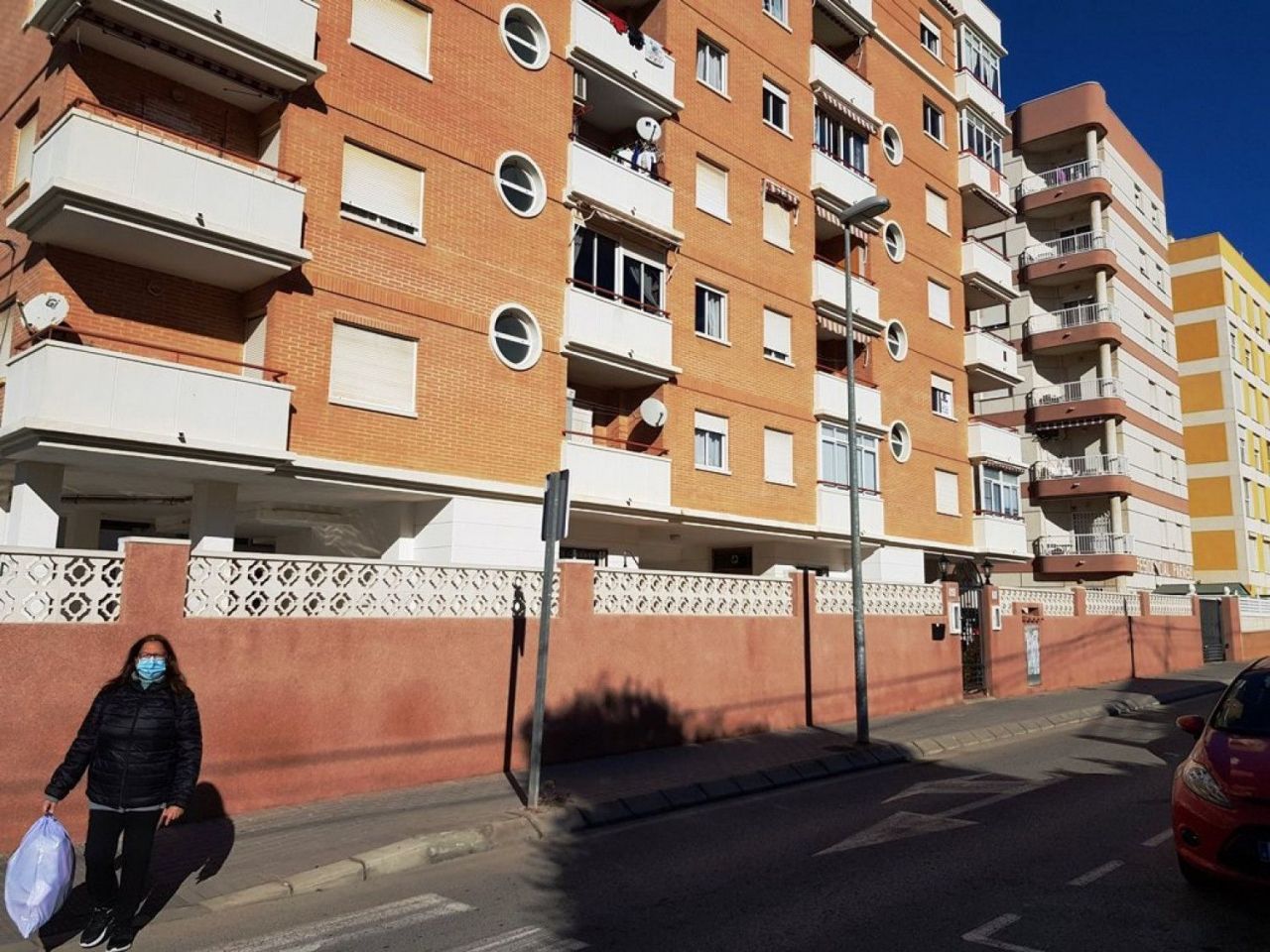 Appartement à Torrevieja, Espagne, 65 m2 - image 1