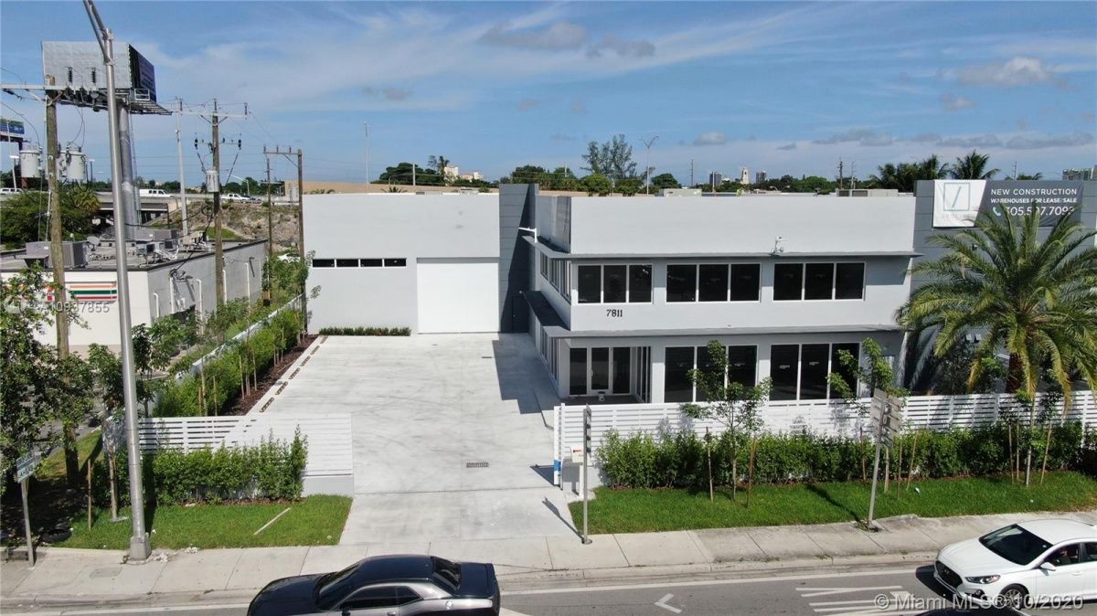 Industrial in Miami, USA - picture 1