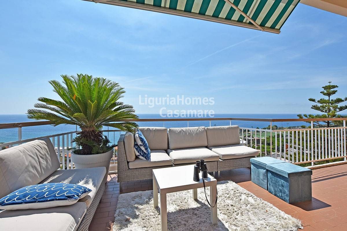 Penthouse in San Remo, Italy, 279 sq.m - picture 1