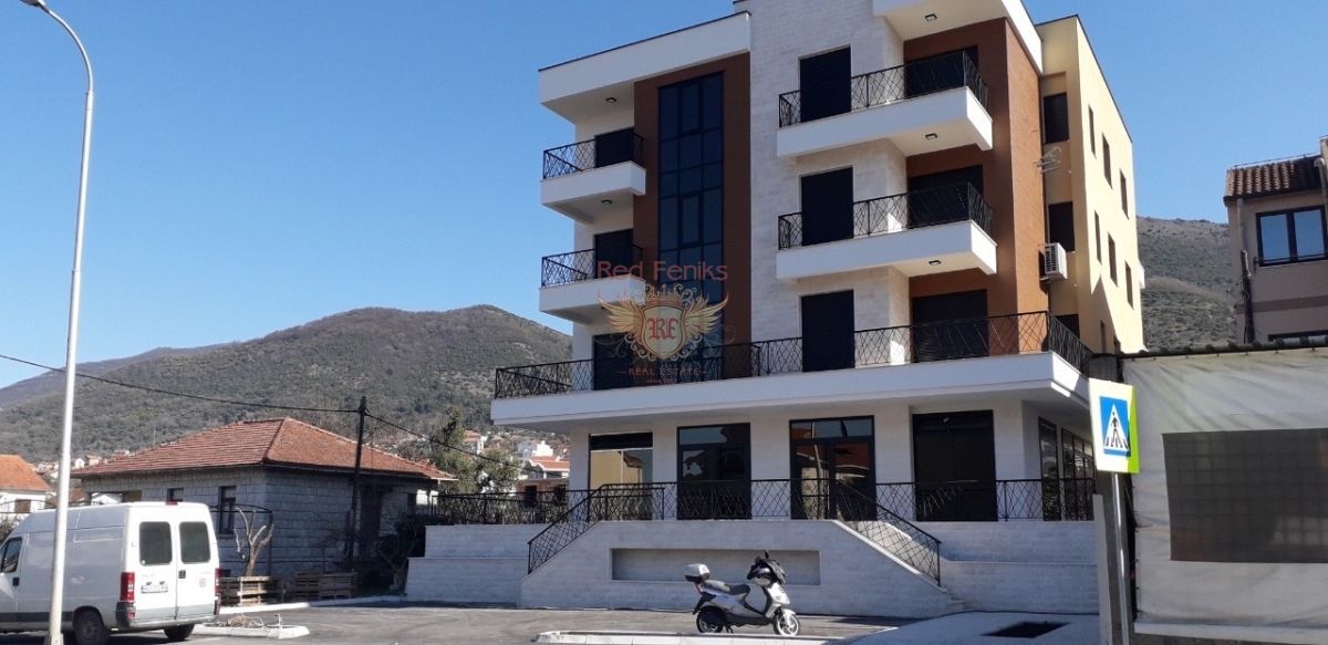 Wohnung in Tivat, Montenegro, 47 m2 - Foto 1
