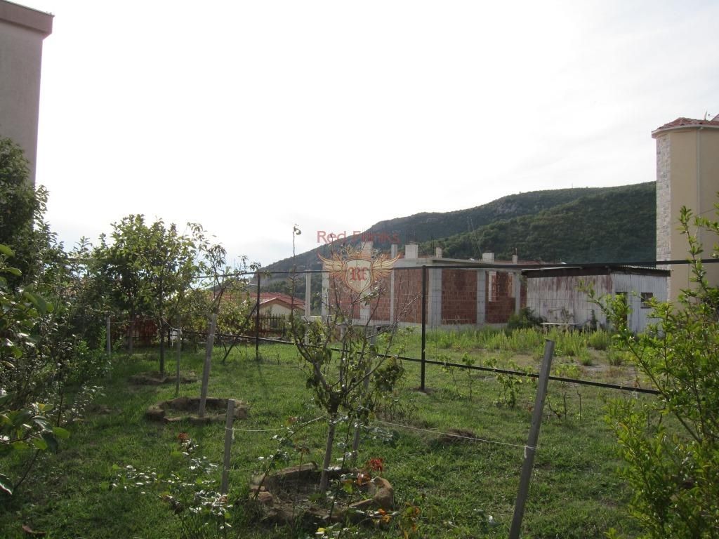 Grundstück in Budva, Montenegro, 567 m2 - Foto 1