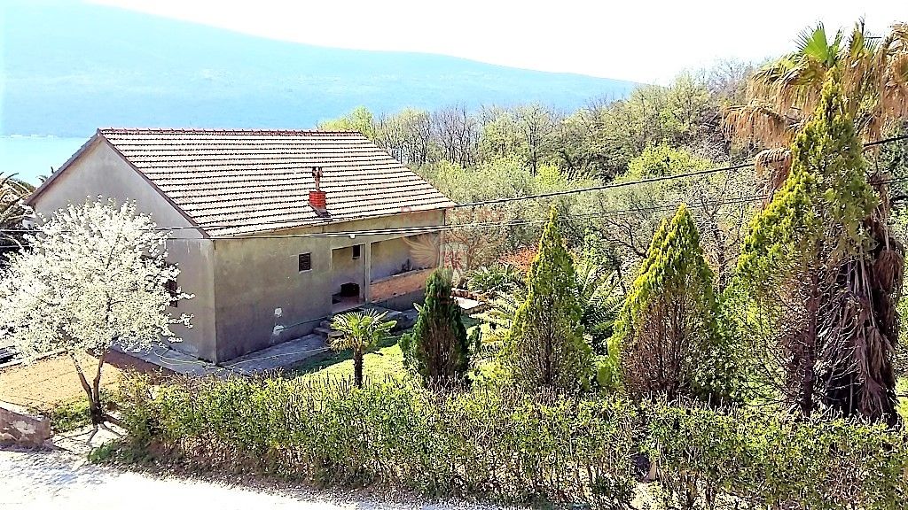 Maison à Herceg-Novi, Monténégro, 110 m2 - image 1