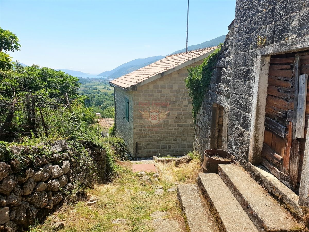 Casa en Herceg-Novi, Montenegro, 100 m2 - imagen 1
