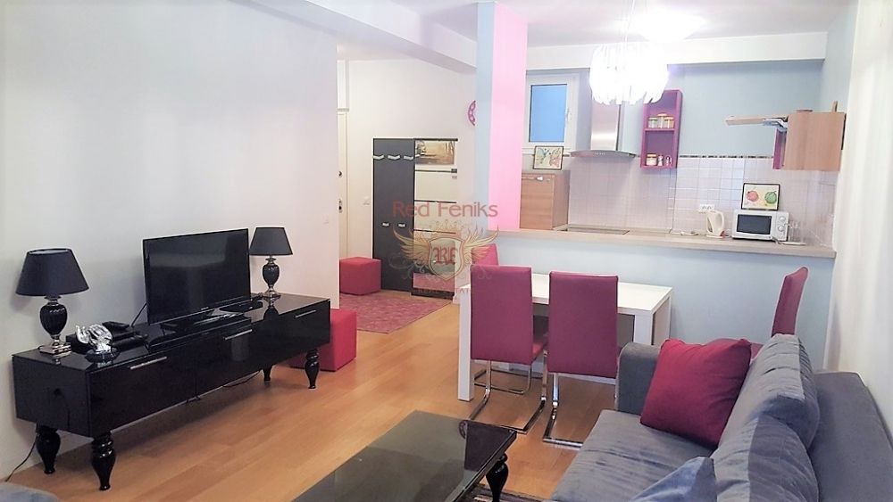 Wohnung in Budva, Montenegro, 76 m2 - Foto 1
