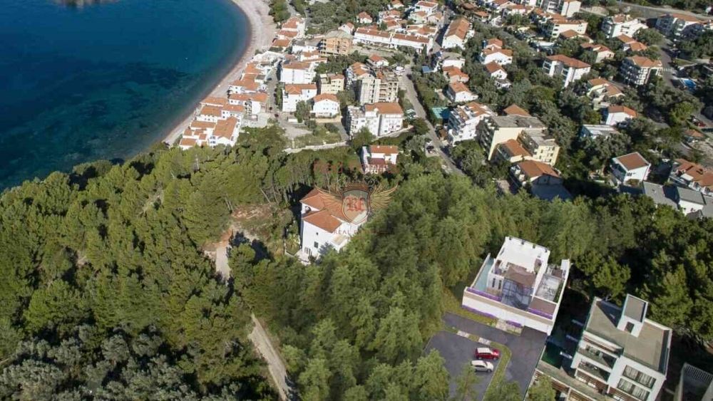 Casa en Budva, Montenegro, 559 m2 - imagen 1