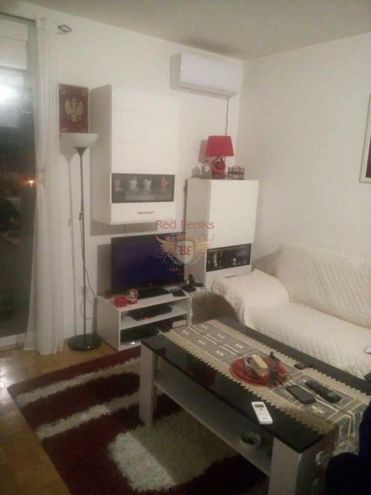 Flat in Tivat, Montenegro, 28 sq.m - picture 1
