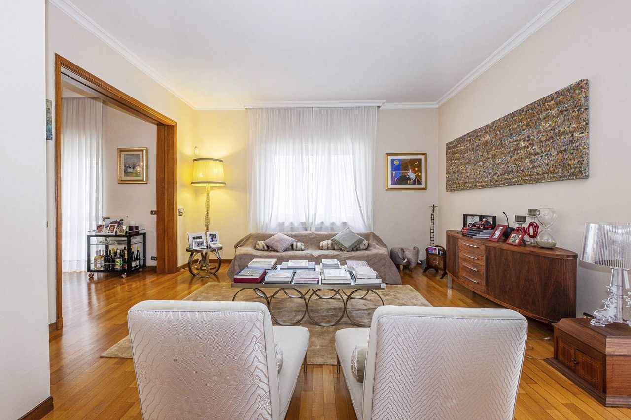 Apartment in Rom, Italien, 250 m2 - Foto 1