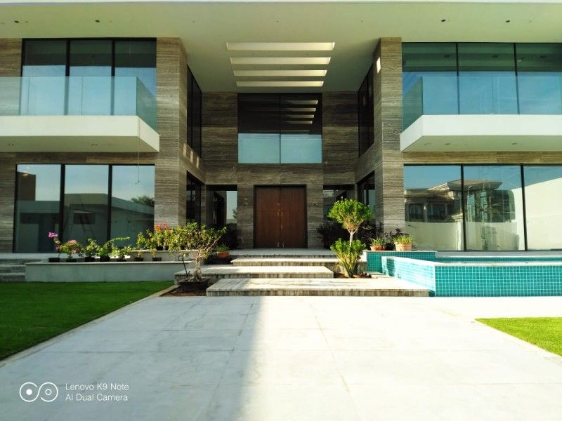 Villa in Dubai, UAE, 1 207.7 sq.m - picture 1