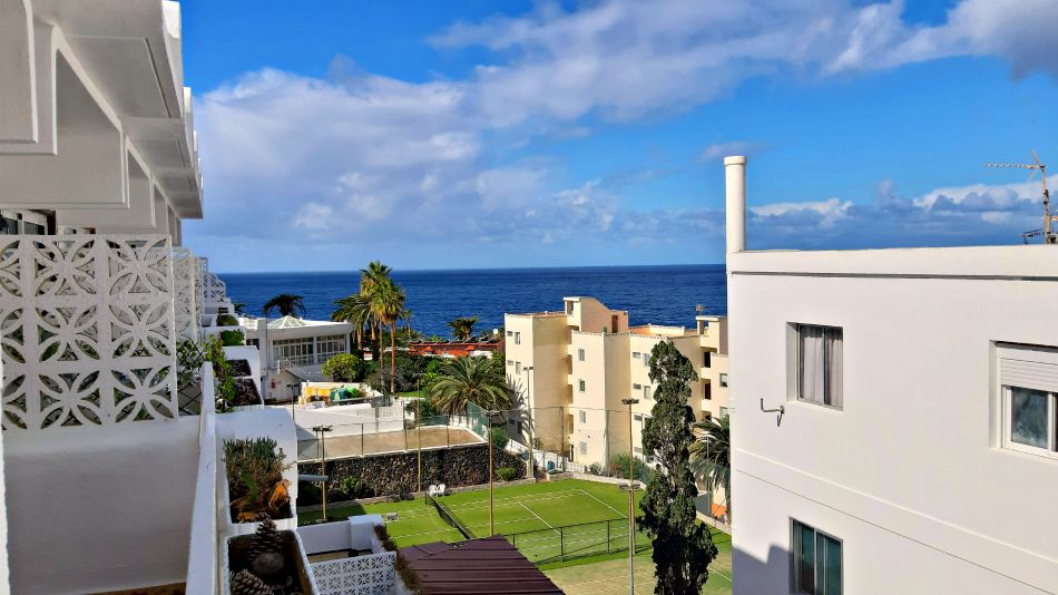 Apartment on Tenerife, Spain, 55 sq.m - picture 1