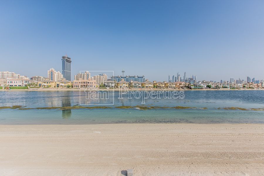 Grundstück in Dubai, VAE, 1 245 m2 - Foto 1