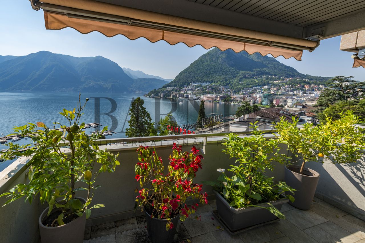 Appartement à Lugano, Suisse, 222 m2 - image 1