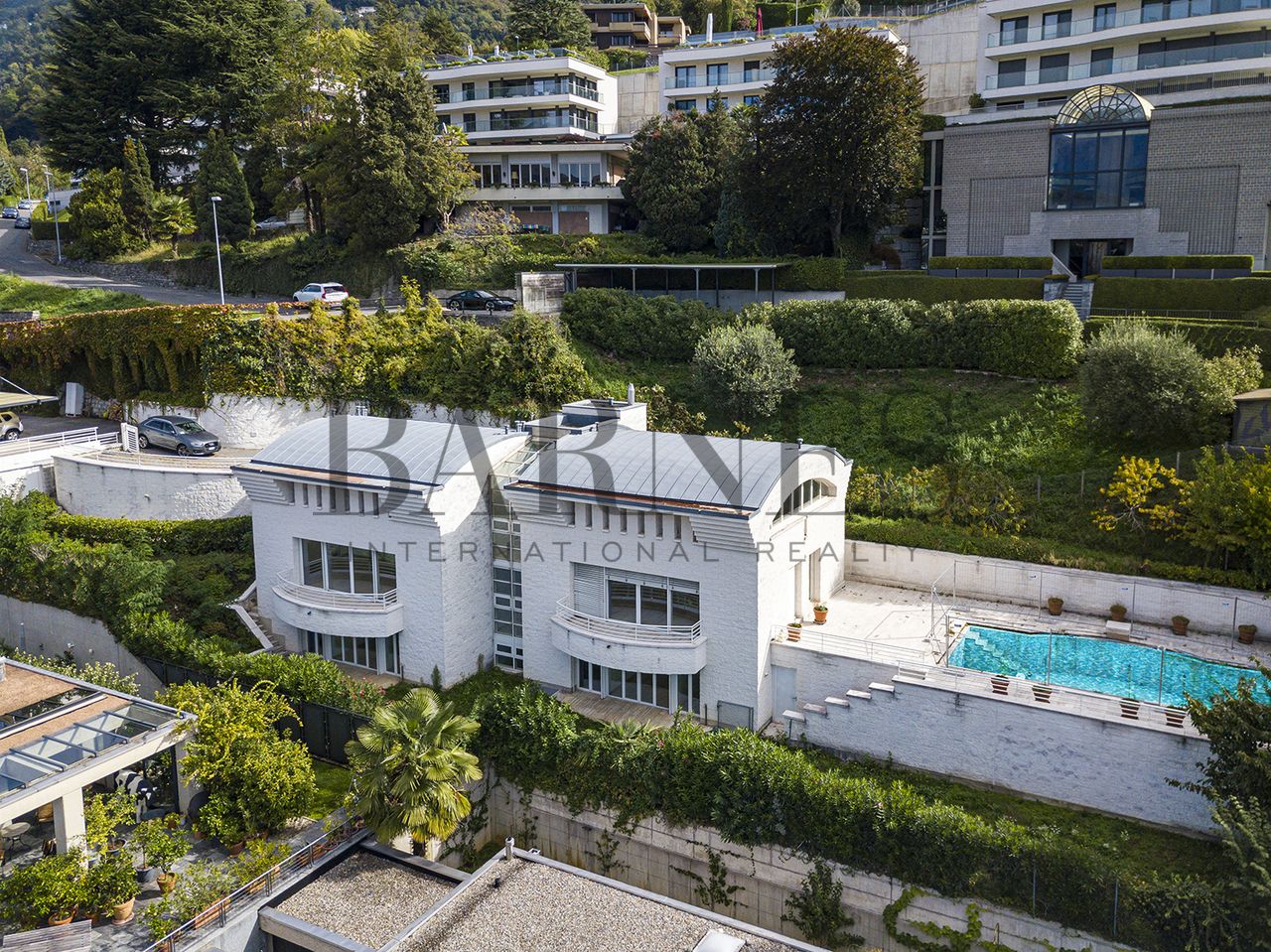 Maison à Lugano, Suisse, 300 m2 - image 1
