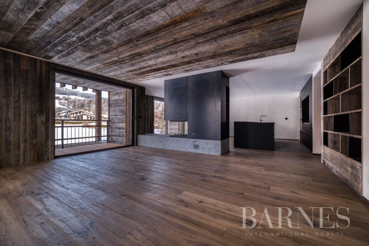 Flat in Megeve, France, 176 sq.m - picture 1