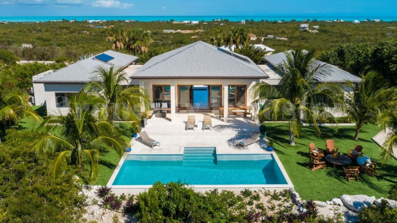 Villa Providensiales, Turks and Caicos Islands, 278 sq.m - picture 1