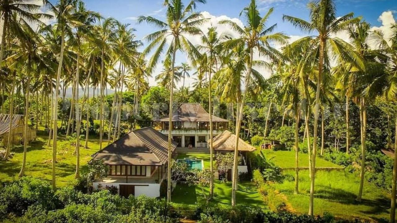 Villa in Tabanan, Indonesien, 550 m2 - Foto 1