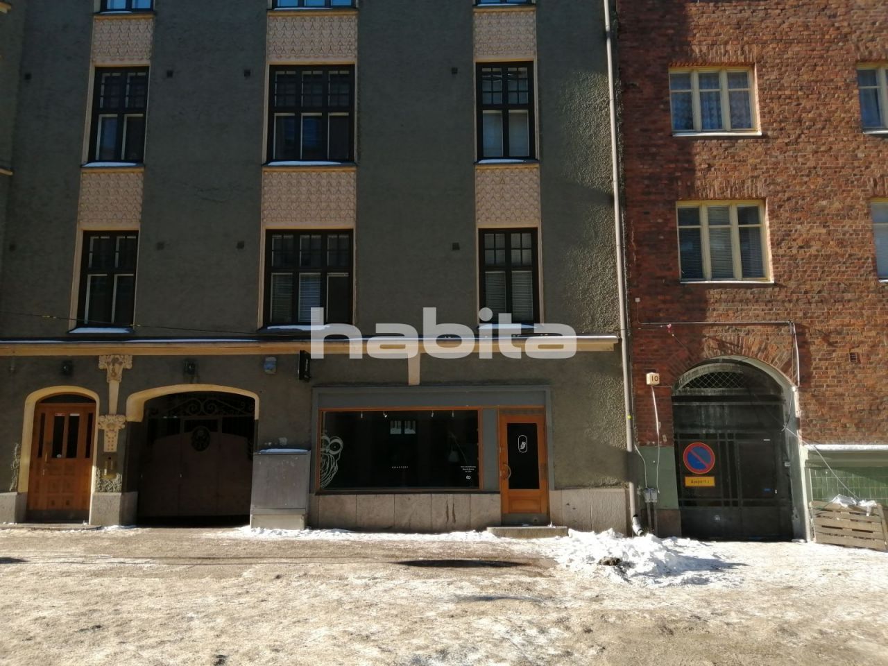 Commercial property in Helsinki, Finland, 60 sq.m - picture 1