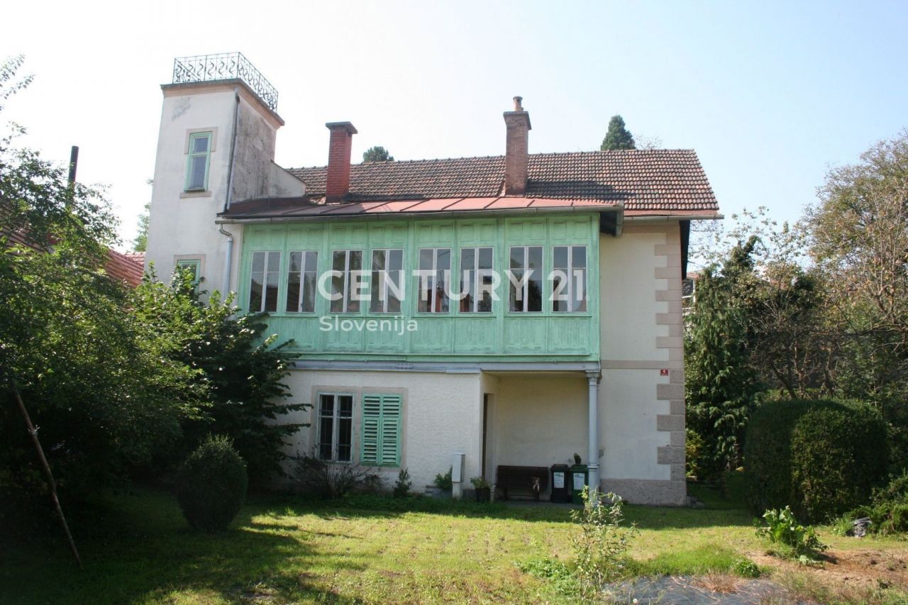Villa in Slovenj Gradec, Slovenia, 176.4 sq.m - picture 1