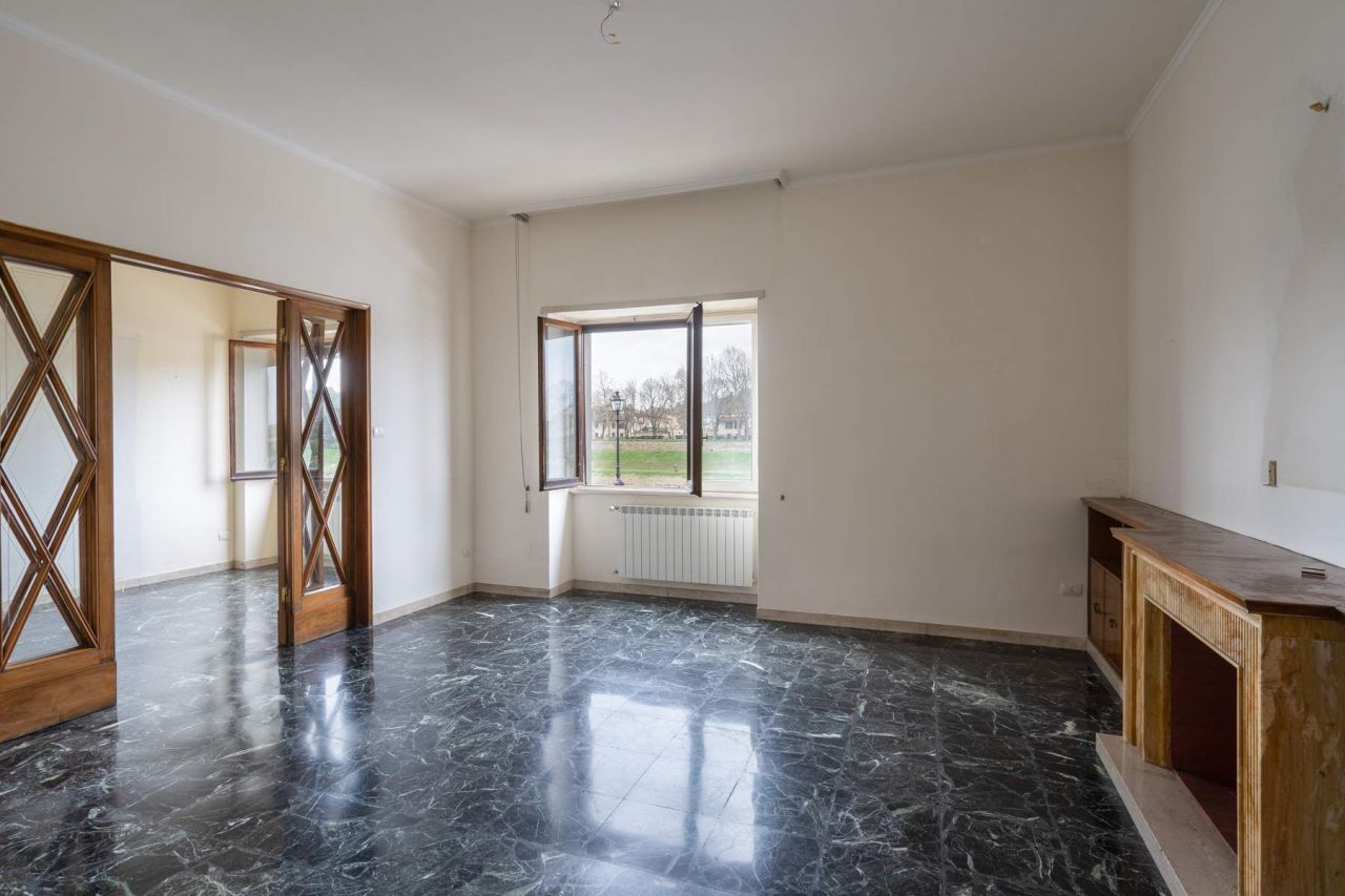 Apartamento en Florencia, Italia, 240 m2 - imagen 1