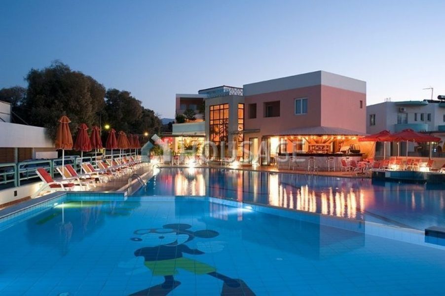 Hotel in Chania, Griechenland, 4 726 m2 - Foto 1