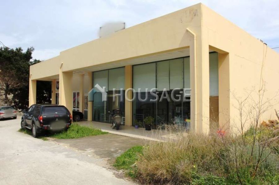 Commercial property in Rethymno, Greece, 410 sq.m - picture 1