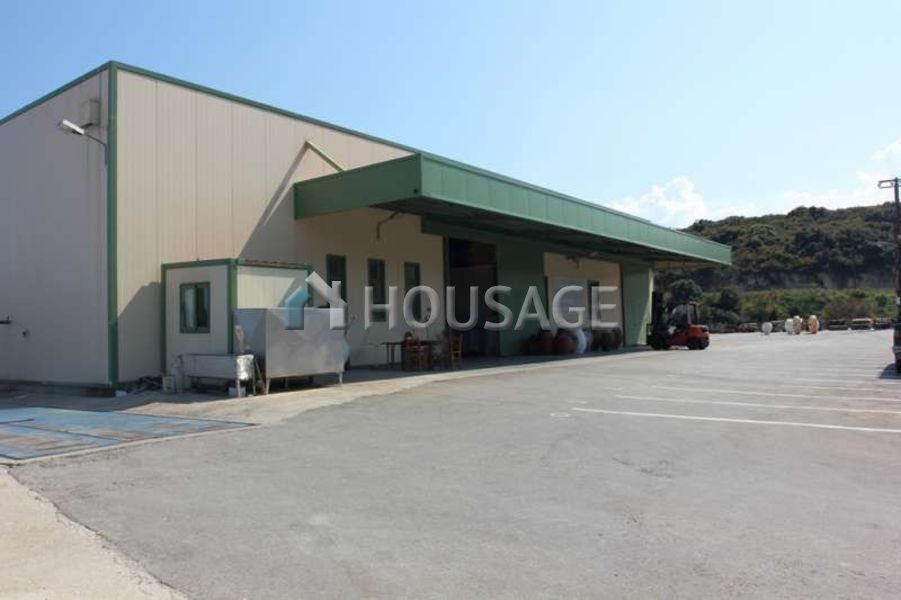 Commercial property in Chania, Greece, 700 sq.m - picture 1