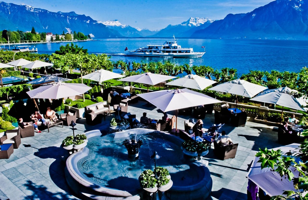 Hotel in Lausanne, Switzerland, 1 500 sq.m - picture 1