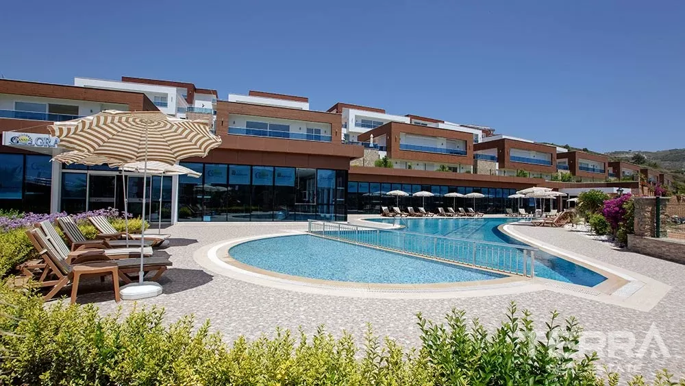 Villa in Alanya, Turkey, 323 sq.m - picture 1