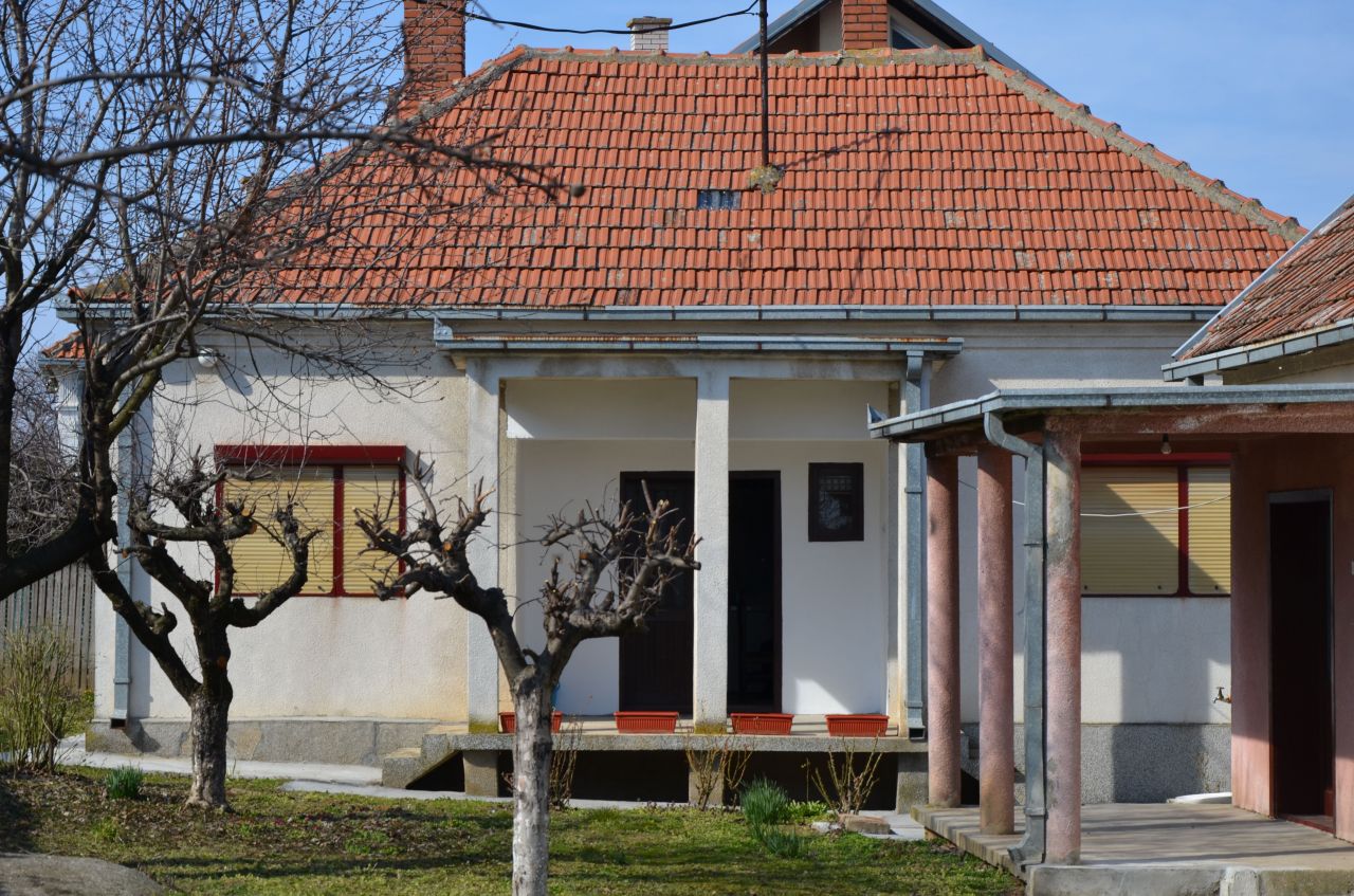 House in Mladenovac, Serbia, 68 sq.m - picture 1
