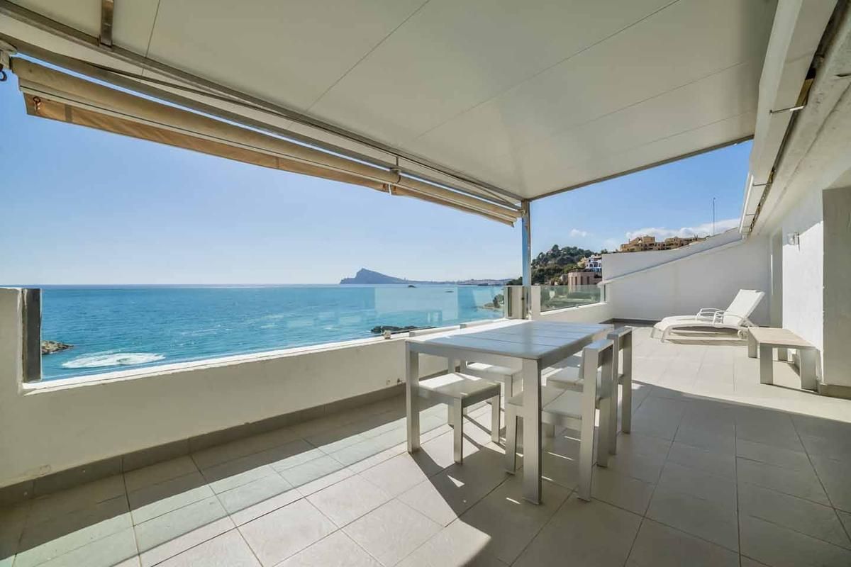 Penthouse in Altea, Spain, 324 sq.m - picture 1