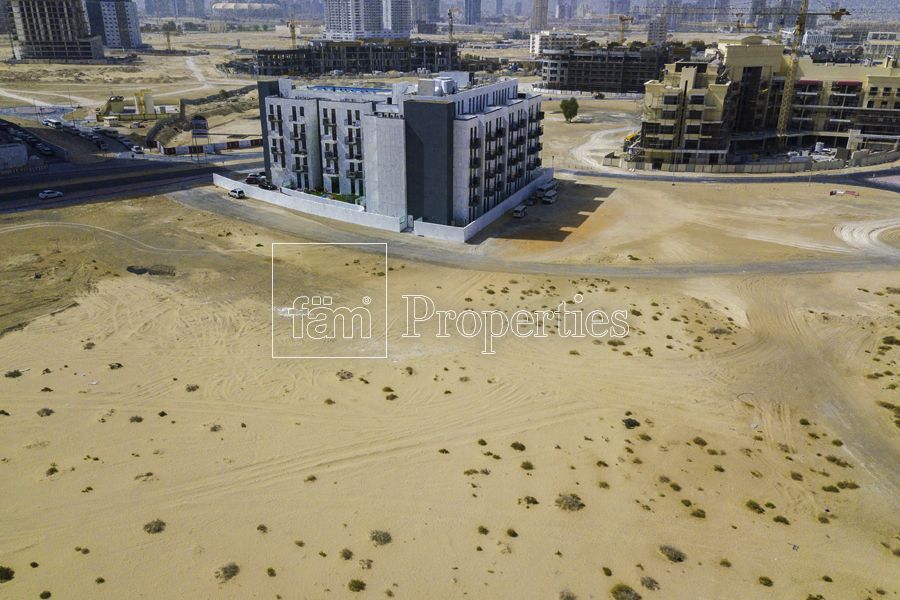 Land Arjan, UAE, 4 316 sq.m - picture 1
