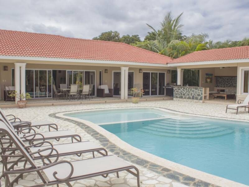 Villa in Sosua, Dominican Republic, 380 sq.m - picture 1